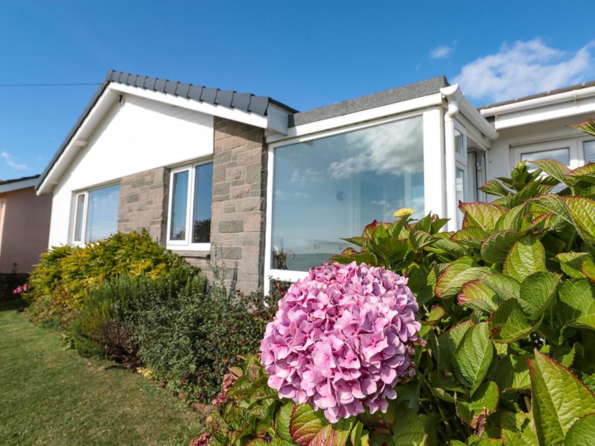 33 Weymouth Park Villa Kingsbridge  Exterior photo